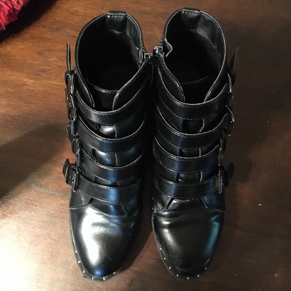 SOLD - Picture 8 of 12